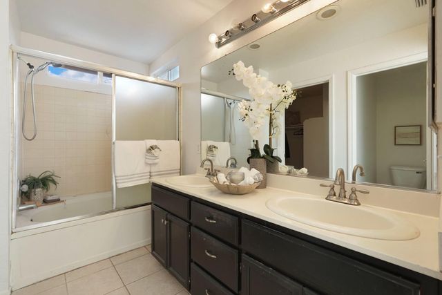 3634 Whispering Creek Cir, Stockton, CA 95219