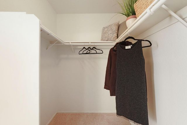 3634 Whispering Creek Cir, Stockton, CA 95219