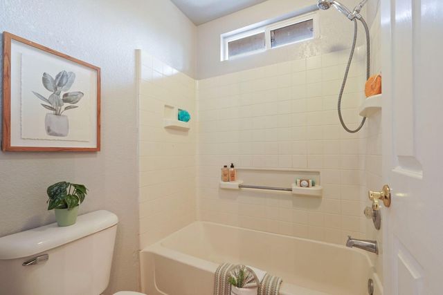 3634 Whispering Creek Cir, Stockton, CA 95219