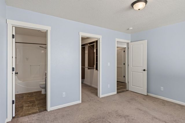 4407 S Mack Rd, Spokane, WA 99224