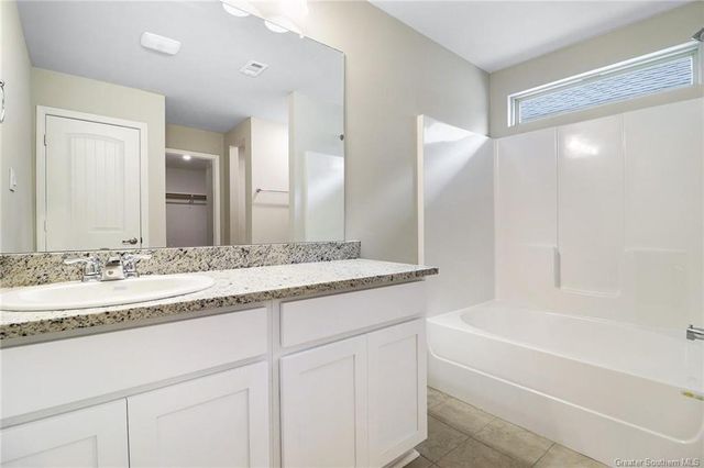 8124 Caden Lane, Iowa, LA 70647