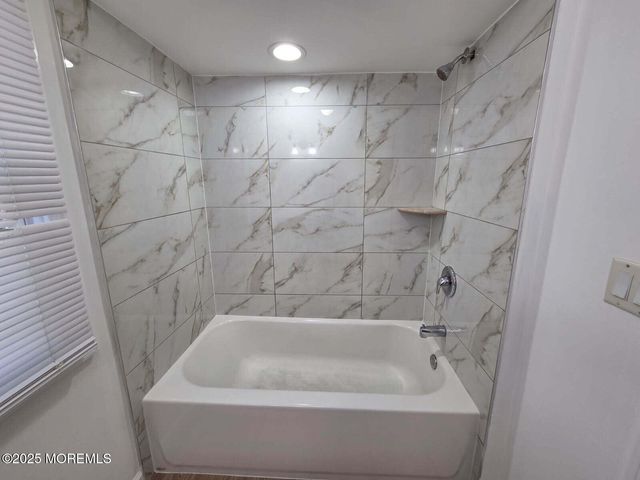 14 Cottage Place A, Keansburg, NJ 07734