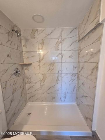 14 Cottage Place A, Keansburg, NJ 07734