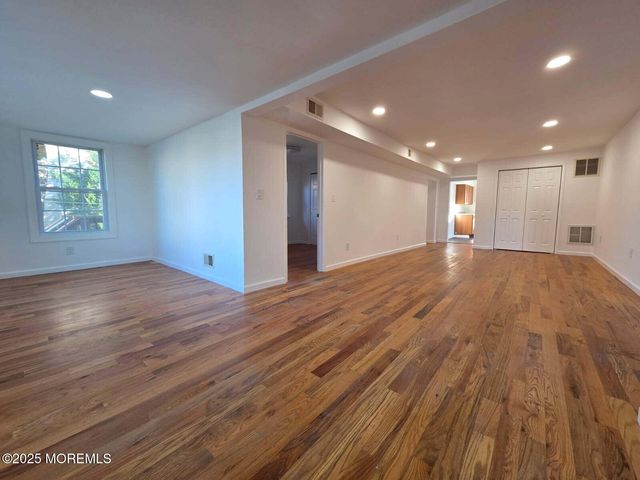 14 Cottage Place A, Keansburg, NJ 07734