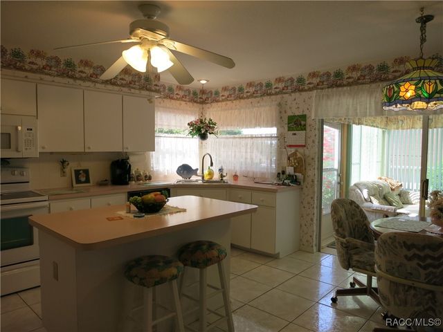 4190 N Stewart Way, Beverly Hills, FL 34465