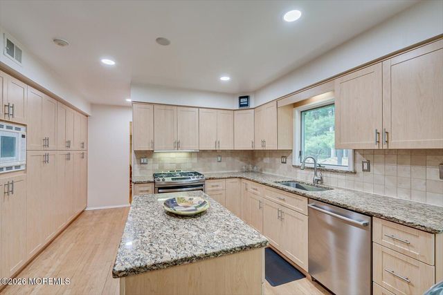 47 Buffalo, East Brunswick, NJ 08816