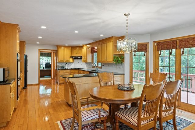 1 Sterling Dr, Hopkinton, MA 01748