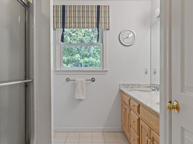 1 Sterling Dr, Hopkinton, MA 01748