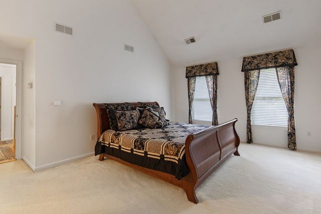 1 Sterling Dr, Hopkinton, MA 01748