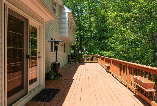 1 Sterling Dr, Hopkinton, MA 01748