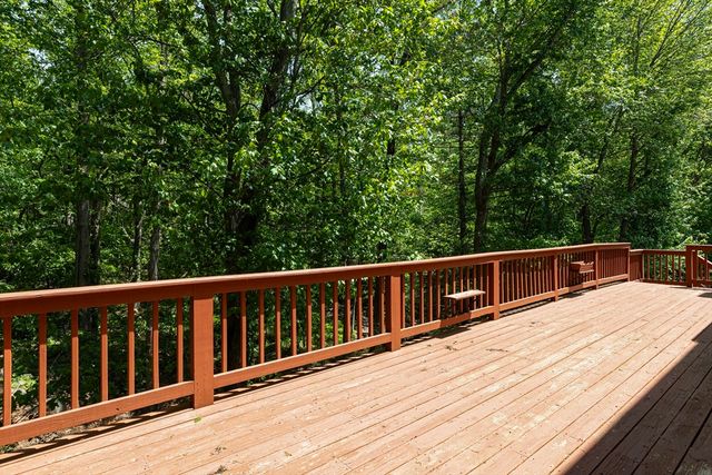 1 Sterling Dr, Hopkinton, MA 01748