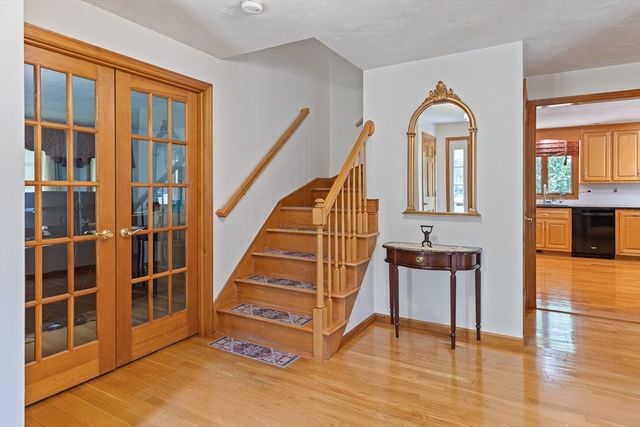 1 Sterling Dr, Hopkinton, MA 01748