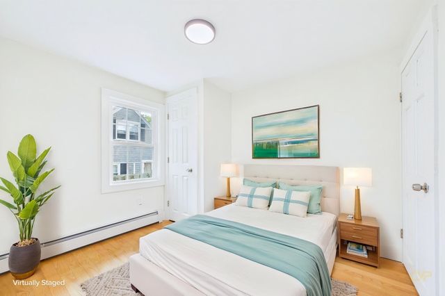 17 Winthrop Rd, Plymouth, MA 02360
