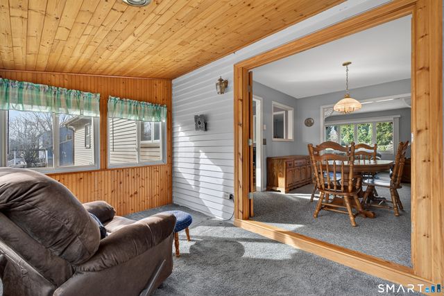 99 Dayton Road, Waterford, CT 06385