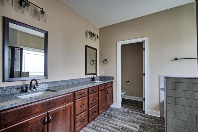 839 Shady Bluff Trail, Clarksville, TN 37043