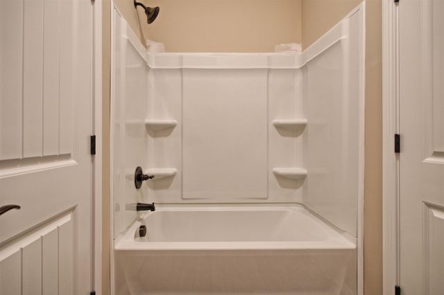 839 Shady Bluff Trail, Clarksville, TN 37043