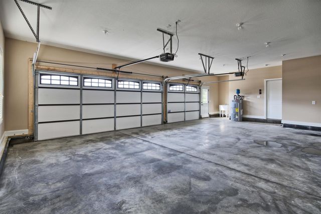 839 Shady Bluff Trail, Clarksville, TN 37043