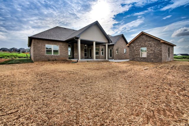 839 Shady Bluff Trail, Clarksville, TN 37043
