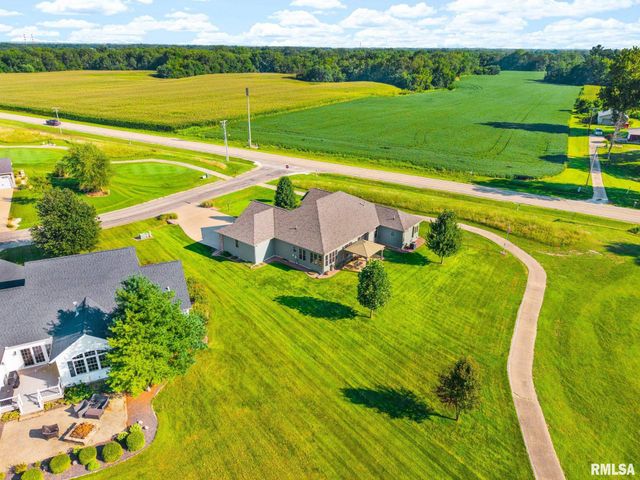 8321 W COYOTE CREEK Drive, Peoria, IL 61607