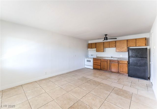 3720 Royal Crest Street 4, Las Vegas, NV 89119