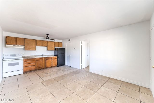 3720 Royal Crest Street 4, Las Vegas, NV 89119