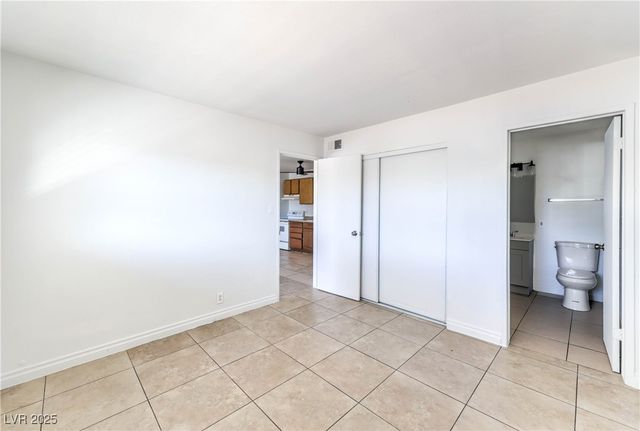 3720 Royal Crest Street 4, Las Vegas, NV 89119