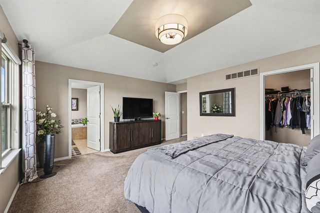 55381 Trevino Drive, Macomb Twp, MI 48042