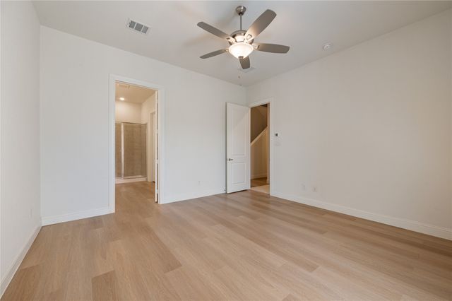 6580 Iron Horse Boulevard, North Richland Hills, TX 76180