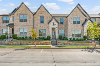 6580 Iron Horse Boulevard, North Richland Hills, TX 76180