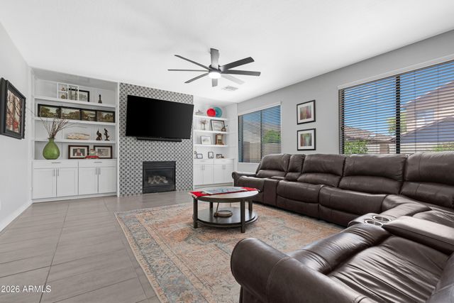 3510 W DANCER Lane, San Tan Valley, AZ 85144