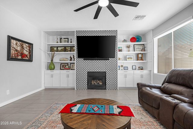 3510 W DANCER Lane, San Tan Valley, AZ 85144