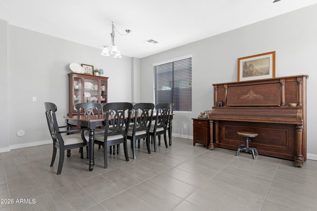3510 W DANCER Lane, San Tan Valley, AZ 85144