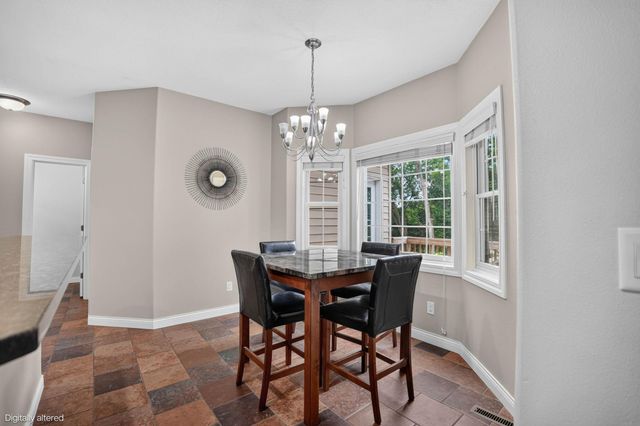 1216 Lake Ridge Drive, Cedar Falls, IA 50613
