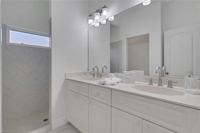 8995 Lely Island CIR, Naples, FL 34113