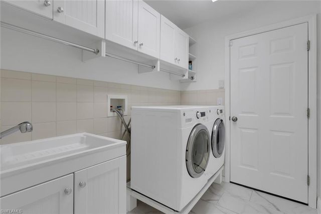 8995 Lely Island CIR, Naples, FL 34113