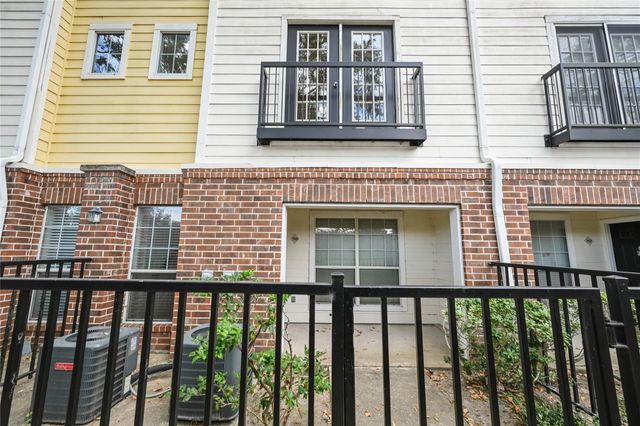 9200 Westheimer Road 706, Houston, TX 77063