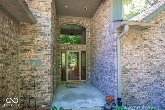 1663 Walnut Trace, Greenfield, IN 46140