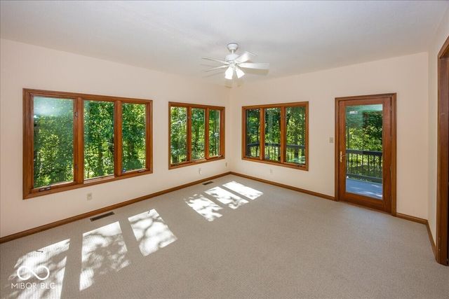 1663 Walnut Trace, Greenfield, IN 46140