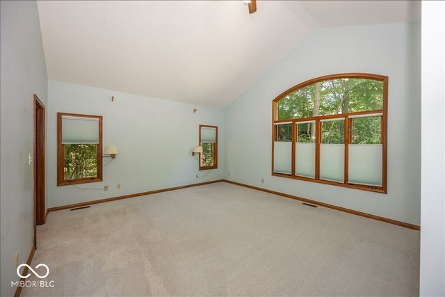 1663 Walnut Trace, Greenfield, IN 46140