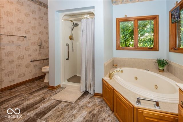1663 Walnut Trace, Greenfield, IN 46140