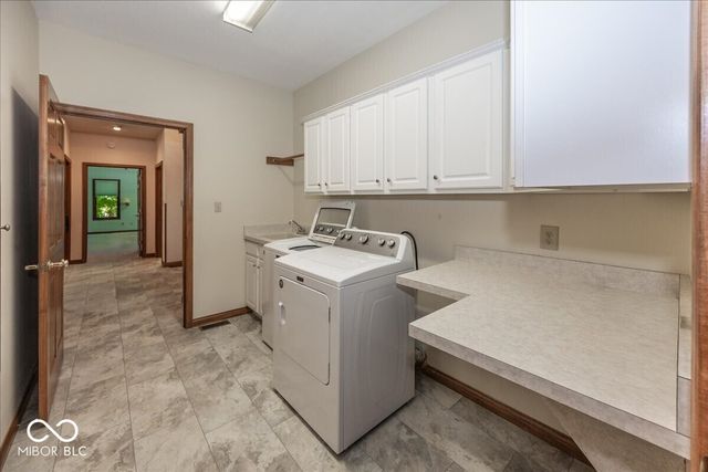 1663 Walnut Trace, Greenfield, IN 46140