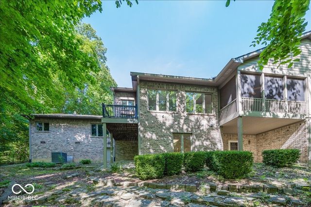 1663 Walnut Trace, Greenfield, IN 46140