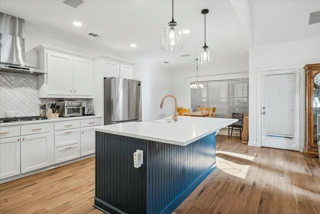 2012 Tremont Circle, Denton, TX 76205