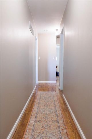 4160 N Chelsea Avenue, Kansas City, MO 64117