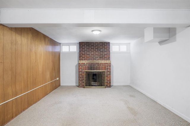 851 S Vine Street, Denver, CO 80209