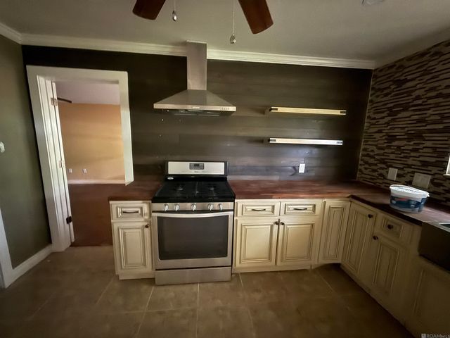 11770 Greenwell Springs Rd, Baton Rouge, LA 70814