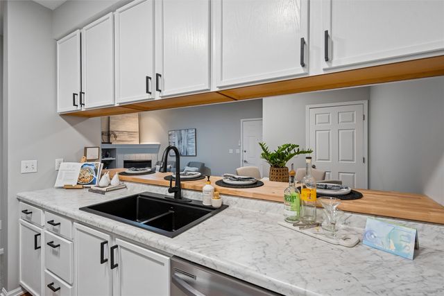 1340 SE Florence Drive 25L, Waukee, IA 50263