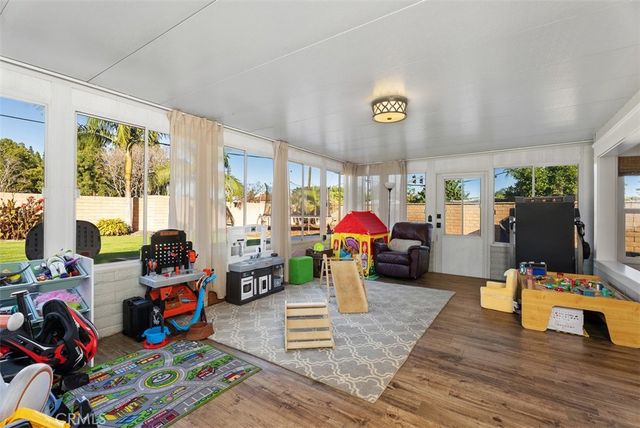 5971 Paradise Circle, Cypress, CA 90630