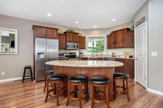 370 Bishop Avenue, Coldwater, MI 49036