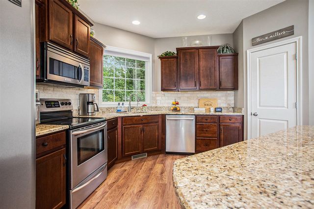 370 Bishop Avenue, Coldwater, MI 49036